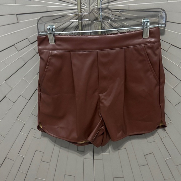 High Waist Tan Leather Women's Shorts - Picture 1 of 2